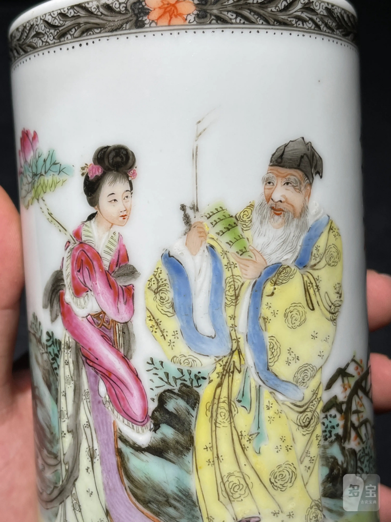 民国 程水金画粉彩人物纹笔筒 - 图5